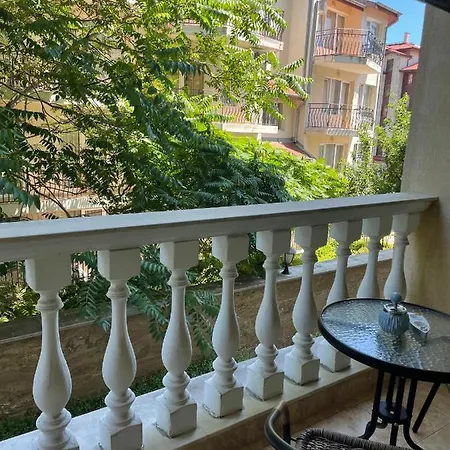 Поли Сардиния Sveti Vlas